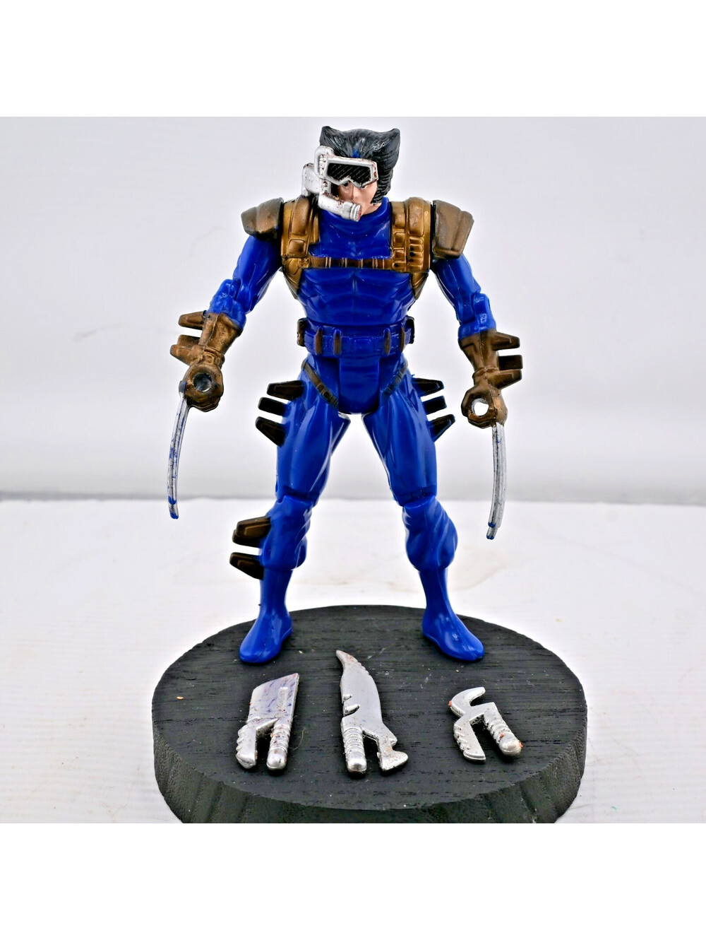 Wolverine Spy X-MEN Marvel Comics Toy Biz 1994 Action Figure